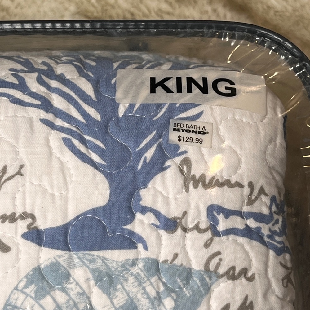 NWT Levtex Home Sag Harbor Blue & White Coastal Beach King Quilt - Picture 2 of 8